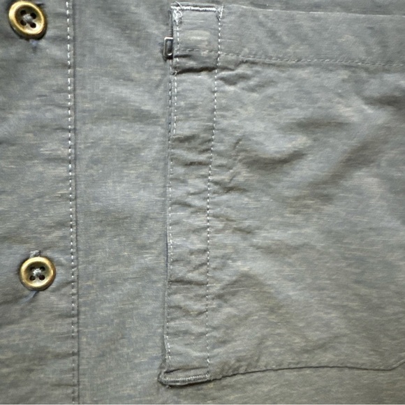 Swiss Tech Shirt Mens 2XL Gray Brown Heather Button Up Hike Camp Zip Pocket - Picture 5 of 7